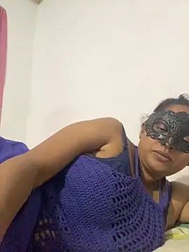 Lisa-40 Chat XXX in diretta