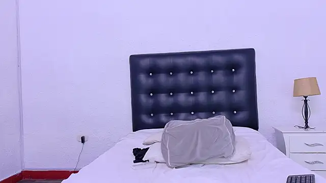 nina_bae Chat XXX in diretta