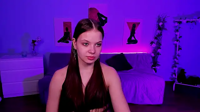 BetsyKiss Adlı Modelin Canlı XXX Sohbeti