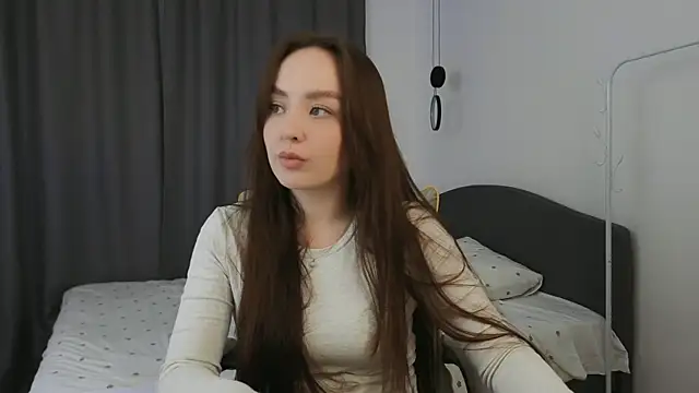 fallin_lovee Adlı Modelin Canlı XXX Sohbeti