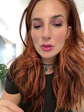 Chat +18 de Thescorpionfr_ ao vivo