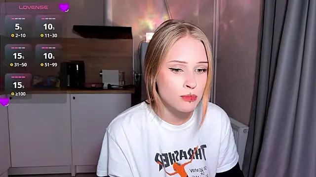 lisa_barbie's Live XXX Chat