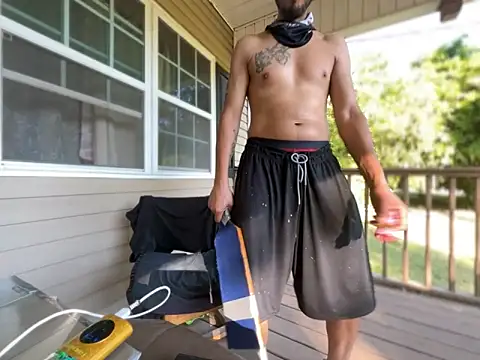 ThrowedWorldWide: онлайн-секс-чат