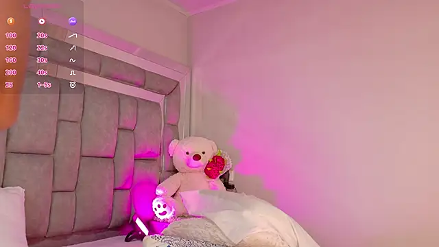 Živý XXX chat smiling__girl2