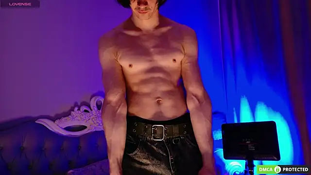 CalvinOwens Show in webcam