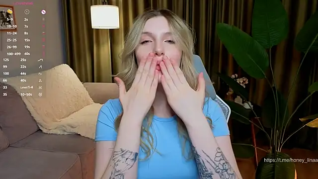 XXX chat uživo modela honey_kors