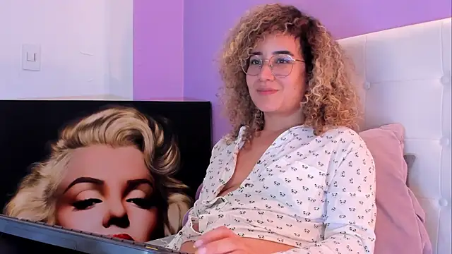 Charlotte11-11 live XXX chat