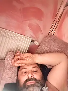 Show modela Necroforo na web-kameri