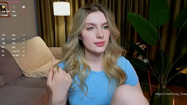 honey_kors' Live XXX Chat