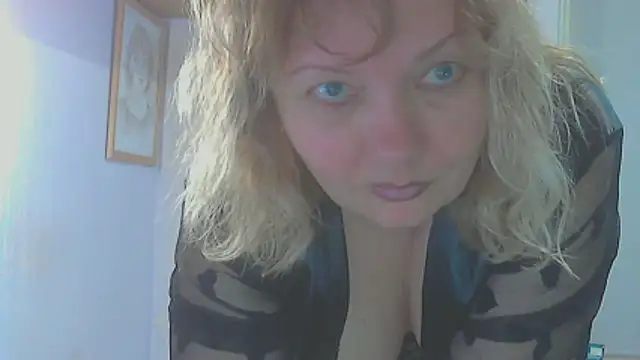 XXX chat uživo modela Lusi-777