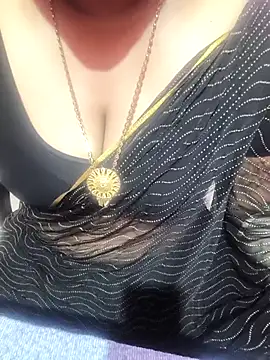 Tamil-riya Chat XXX in diretta