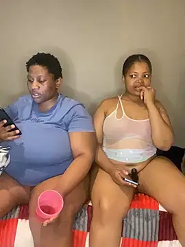 CamilaXXX20's Webcam Show