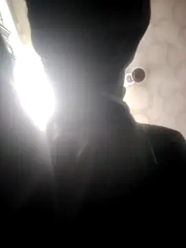 Pertunjukan Kamera Web King_night1