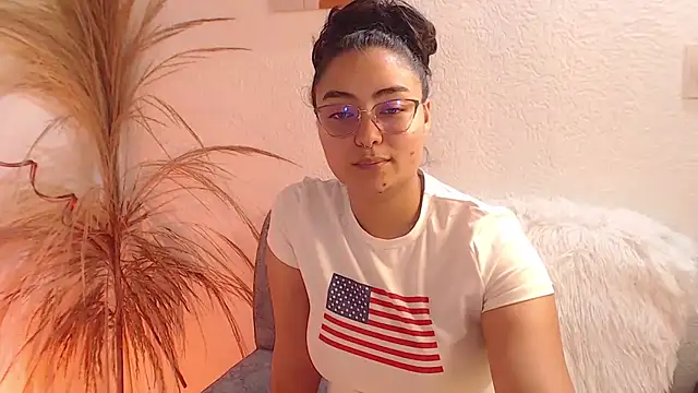 Chat XXX Live _Kim__M