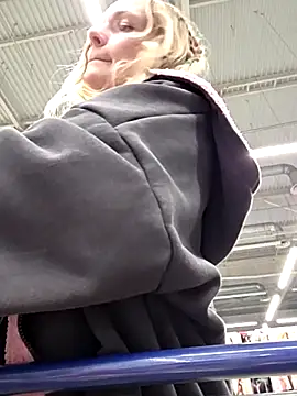 Bondgirl_013's Webcam Show