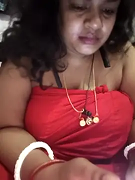 Deborbhavi222のライブXXXチャット