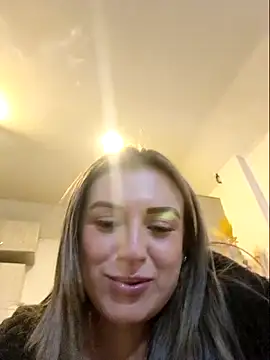 cataleyamystのライブXXXチャット