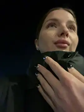 Chat +18 de KrisMagnoly ao vivo