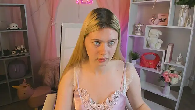 Czat XXX na żywo – CelestineMauriac