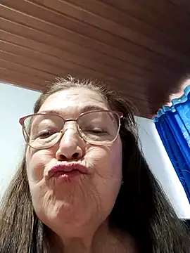 XXX chat uživo modela Vicky_Rosse