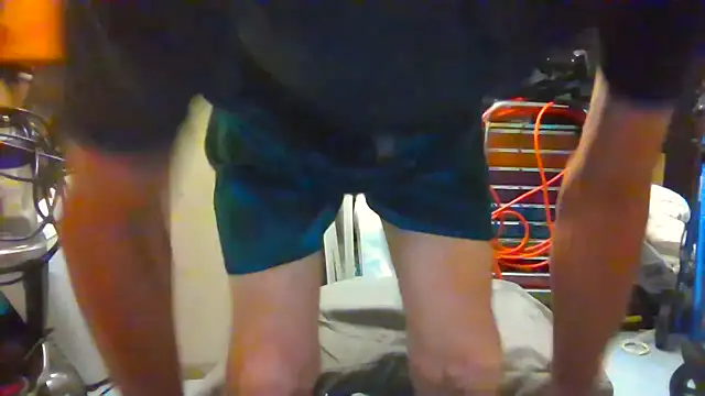 Lovyourpuss Pertunjukan Webcam