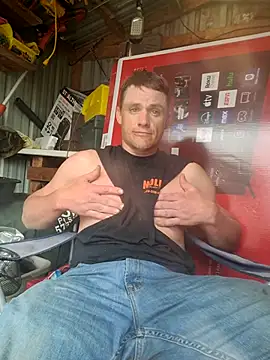 MaddyC6992's Live XXX Chat