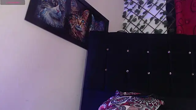 charlotte_brawn's Webcam Show