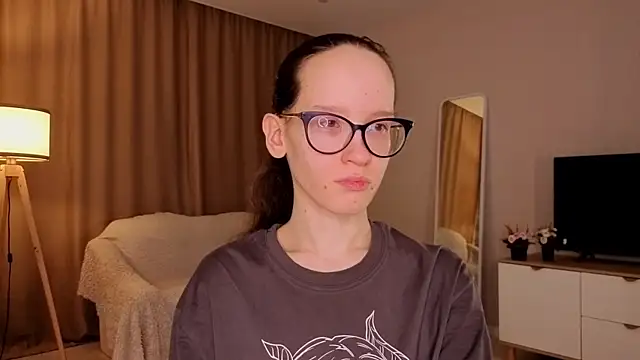 BettyBrowni élő XXX-chatje