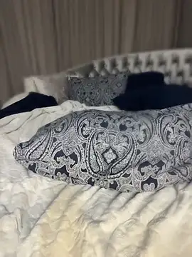 PinaColaBoom's Live XXX Chat