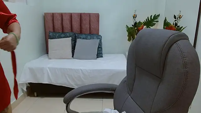 sophia_hadid's Live XXX Chat