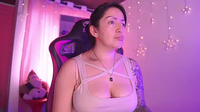 Živý XXX chat Madison_Mayer