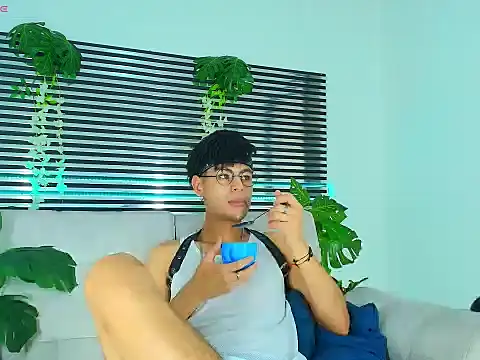 Sembang XXX Secara Langsung ThiiagoSaeenz