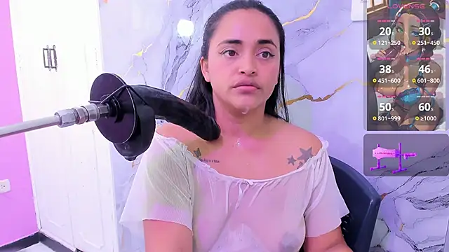 susan__bigass Adlı Modelin Canlı XXX Sohbeti