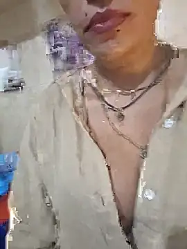 Онлайн чат XXX Isabella_Martin