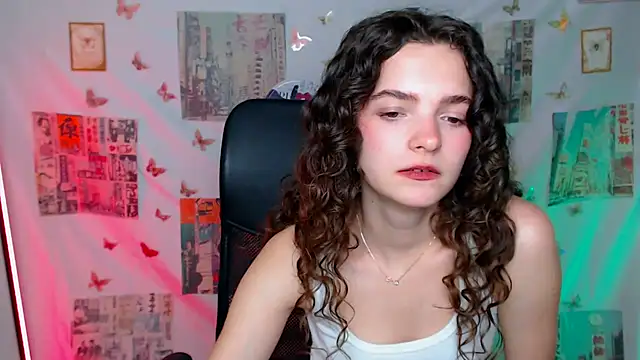 _SusieSu_ Live XXX-Chat