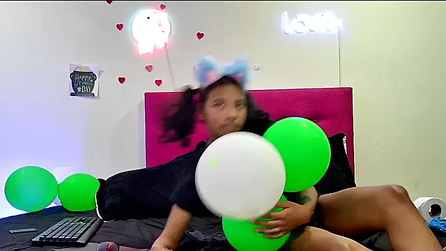 Show Webcam de Ellie_Cute7