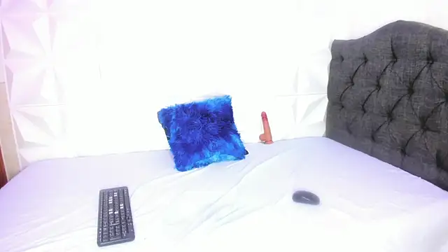 thamaraa_ 现场XXX聊天