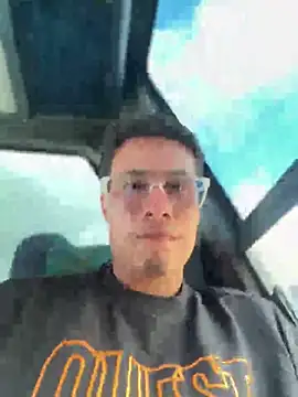 TavoHot_のウェブカメラショー