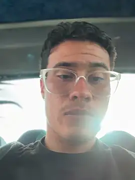 TavoHot_のウェブカメラショー