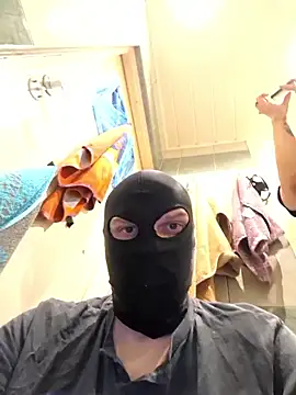 Dark_Silk_TV: διαδικτυακό σόου στην κάμερα