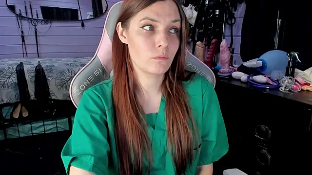 Stroynyash: απευθείας συνομιλία ΧΧΧ