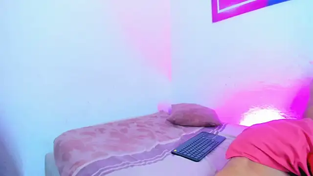 Pokazy przed kamerką – Pleasure_boys_hot