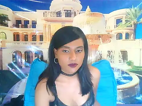 IndianSkies Adlı Modelin Canlı XXX Sohbeti