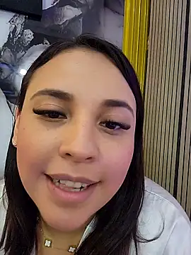 دردشة LizzRouse الجنسية المباشرة