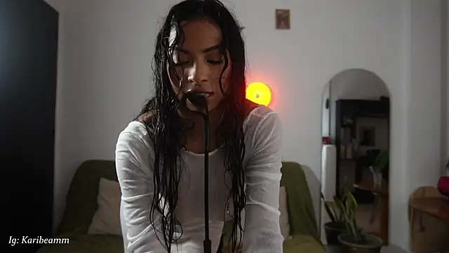 Karibeam's Live XXX Chat