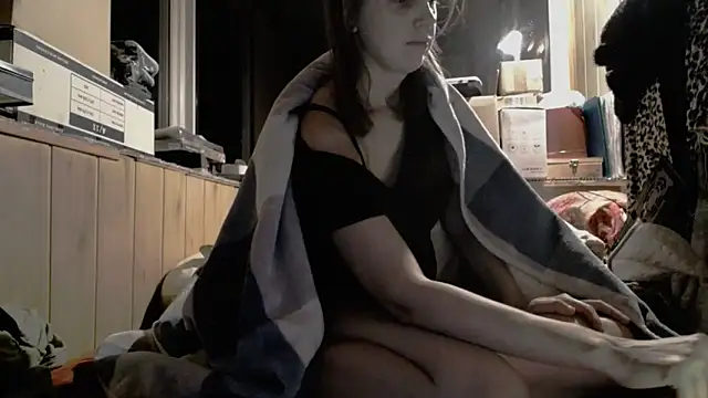 Show modela jude_cherrys1991 na web-kameri