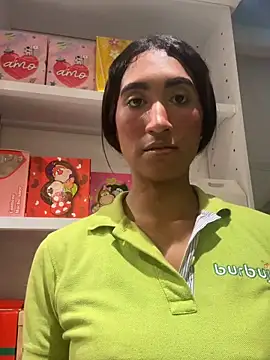 ANNIE_10-のライブXXXチャット