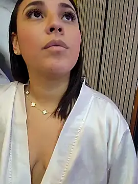 LizzRouse Adlı Modelin Canlı XXX Sohbeti