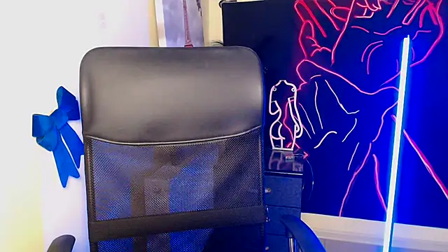 Czat XXX na żywo – VanessaRey_