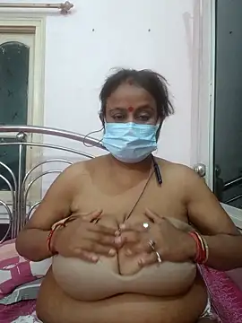 Barna_Love Adlı Modelin Canlı XXX Sohbeti